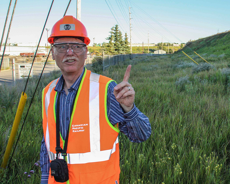 Bill Salmond, out on the line, 2011